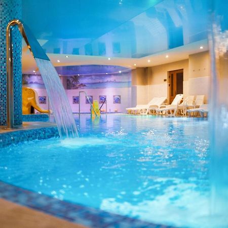 Romantik Spa Hotel Jaremče Esterno foto