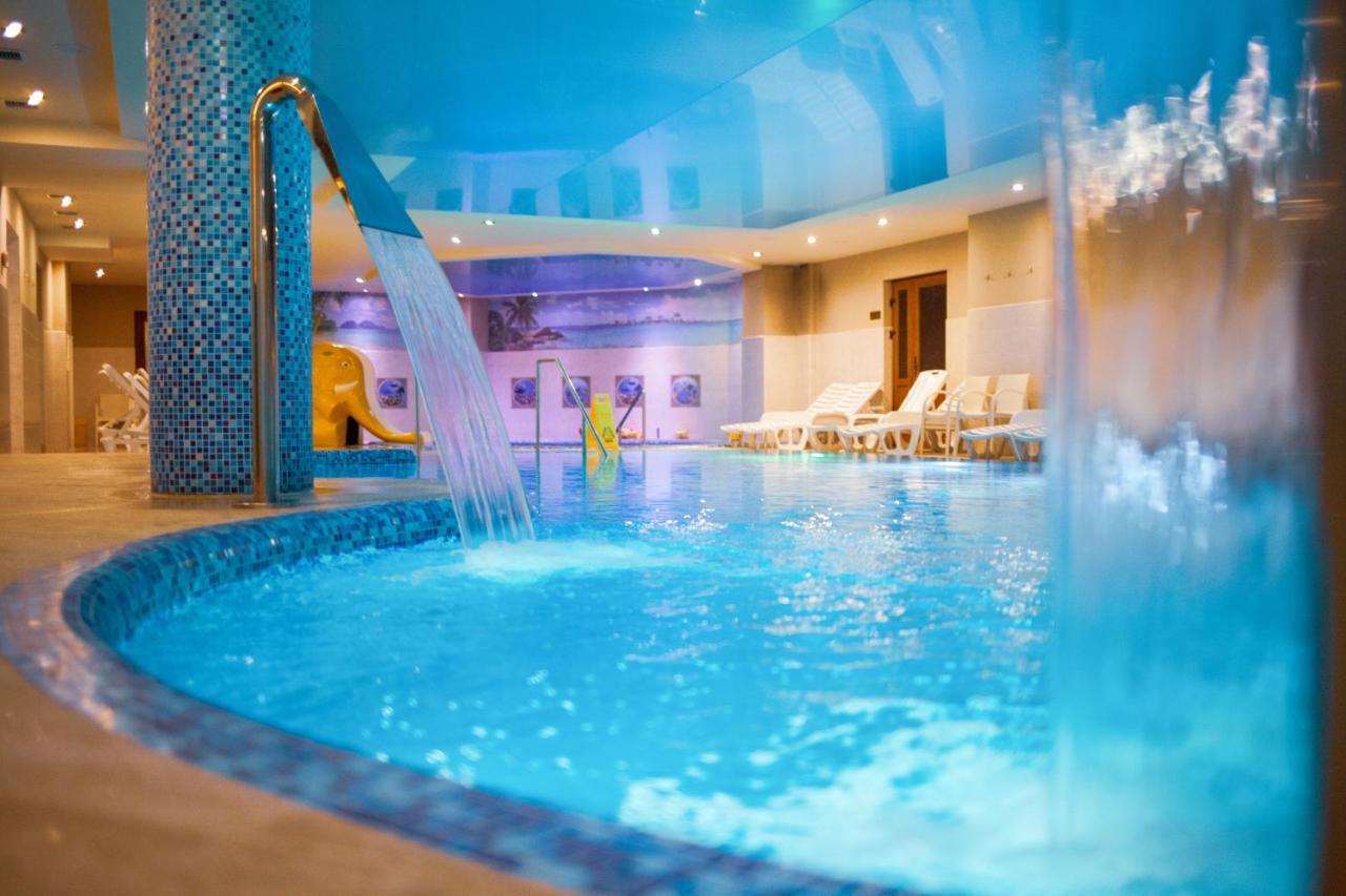 Romantik Spa Hotel Jaremče Esterno foto