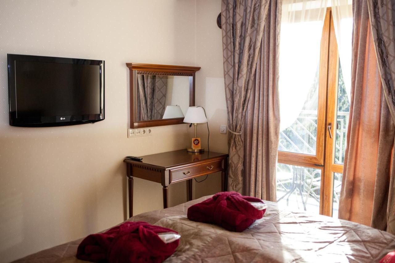 Romantik Spa Hotel Jaremče Esterno foto