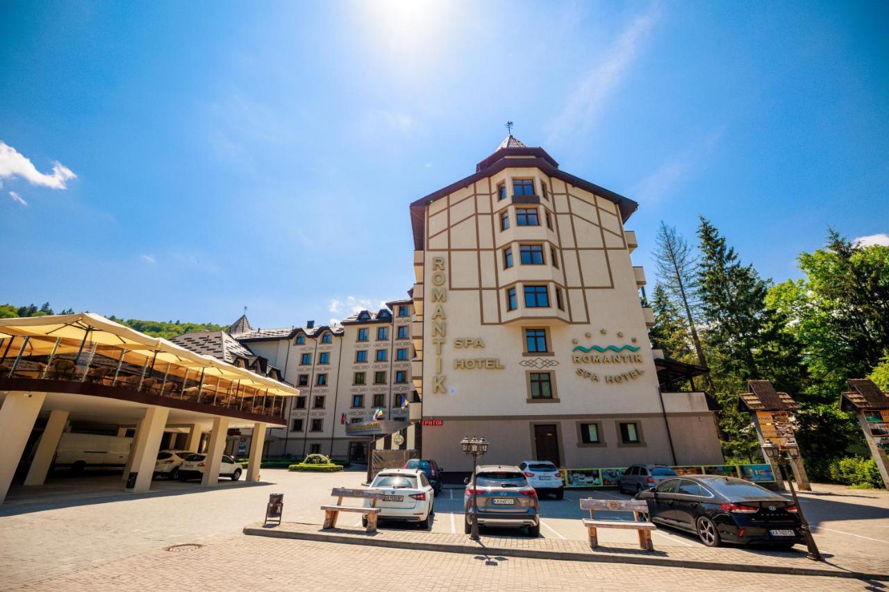 Romantik Spa Hotel Jaremče Esterno foto