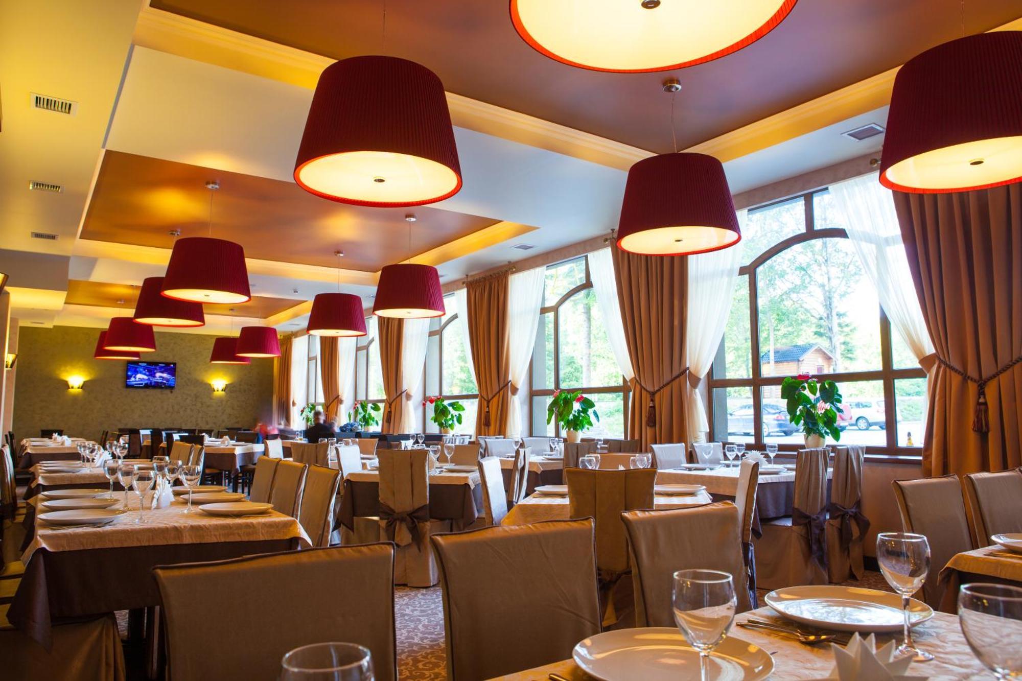 Romantik Spa Hotel Jaremče Esterno foto